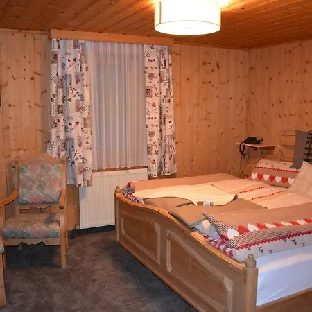 Schwarzenstein 3*